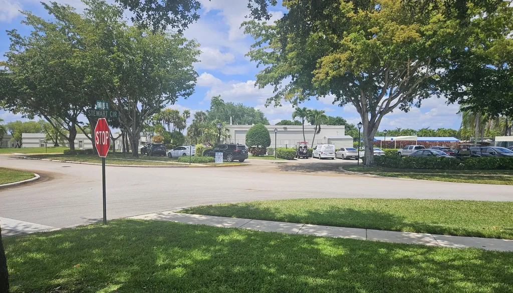 18999 Stewart Circle Boca Raton FL 33496