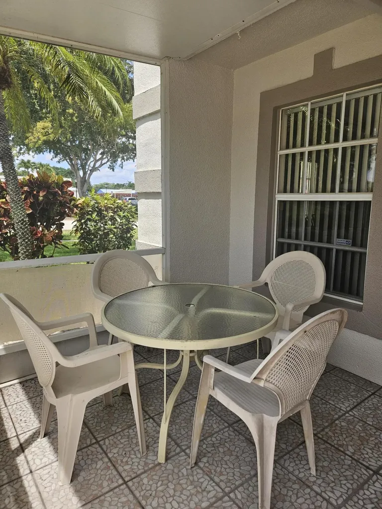 18999 Stewart Circle Boca Raton FL 33496