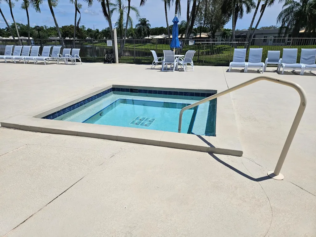 18999 Stewart Circle Boca Raton FL 33496
