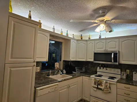 18999 Stewart Circle Boca Raton FL 33496