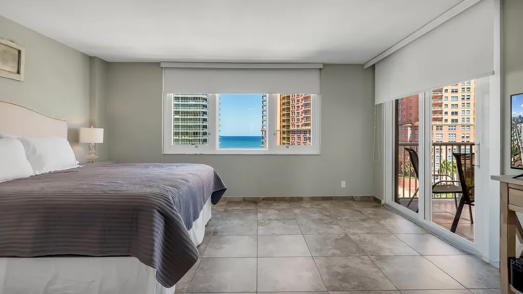 2200 NE 33rd Avenue Fort Lauderdale FL 33305