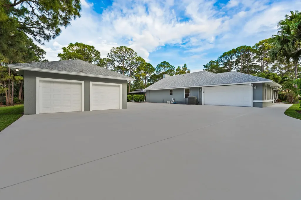 14450 N 69th Drive Drive N Palm Beach Gardens FL 33418
