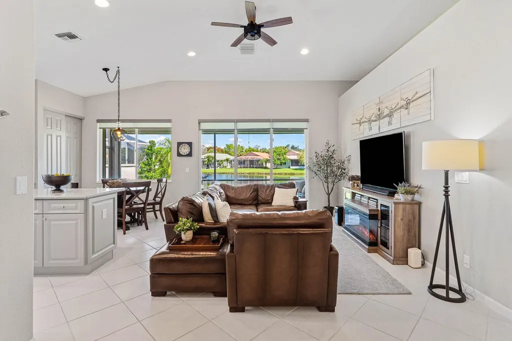 9121 Bay Point Circle West Palm Beach FL 33411