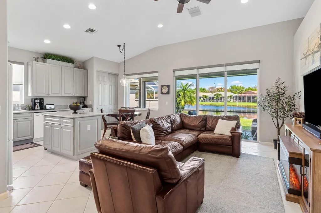 9121 Bay Point Circle West Palm Beach FL 33411