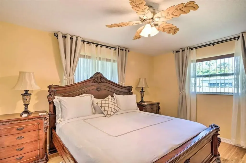 423 SW 1st Avenue Boynton Beach FL 33435