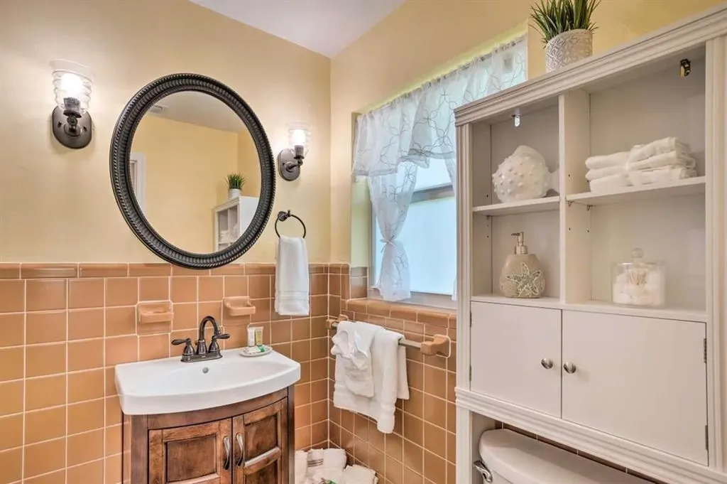 423 SW 1st Avenue Boynton Beach FL 33435