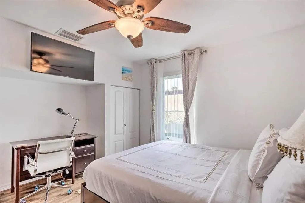 423 SW 1st Avenue Boynton Beach FL 33435