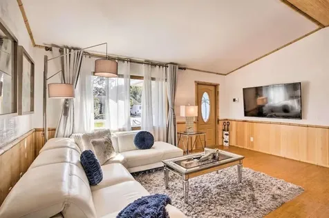 423 SW 1st Avenue Boynton Beach FL 33435