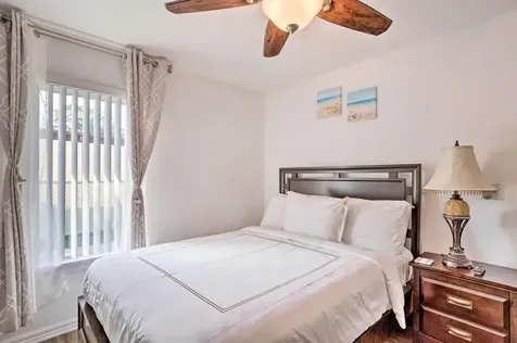 423 SW 1st Avenue Boynton Beach FL 33435