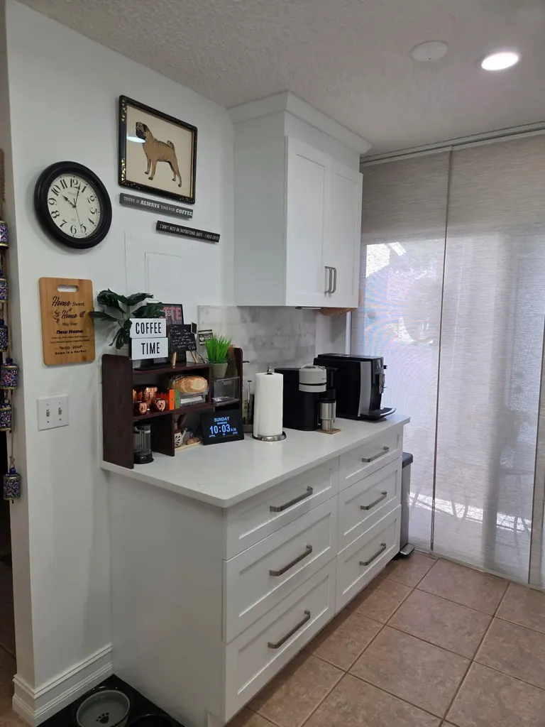 2640 W Gately Drive Drive W West Palm Beach FL 33415