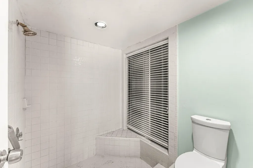 2753 NW 34th Street Boca Raton FL 33434