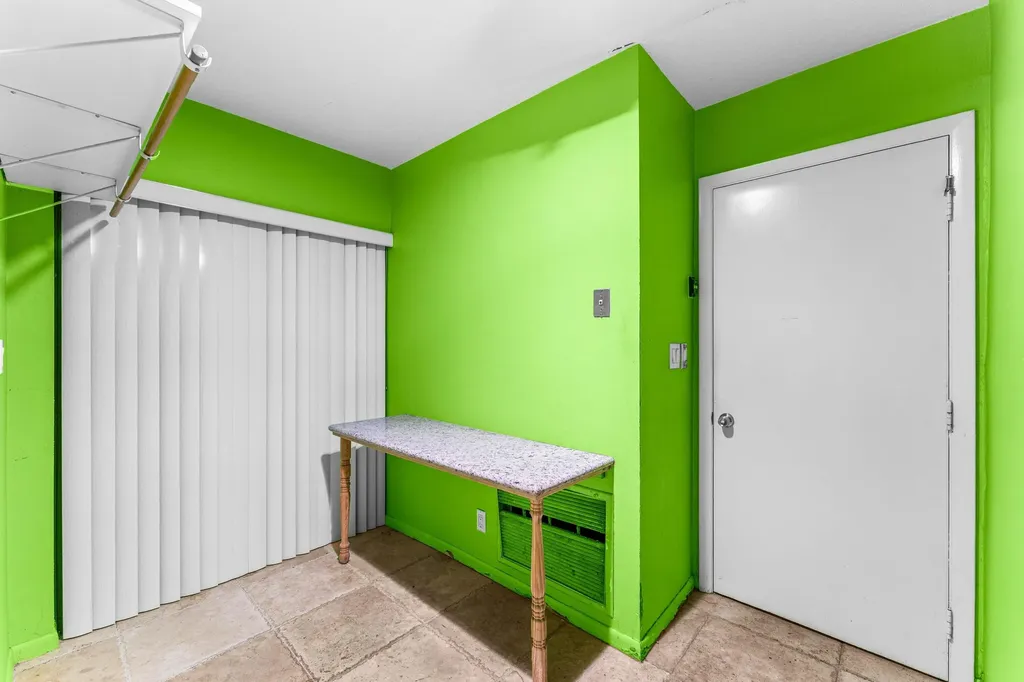 2753 NW 34th Street Boca Raton FL 33434