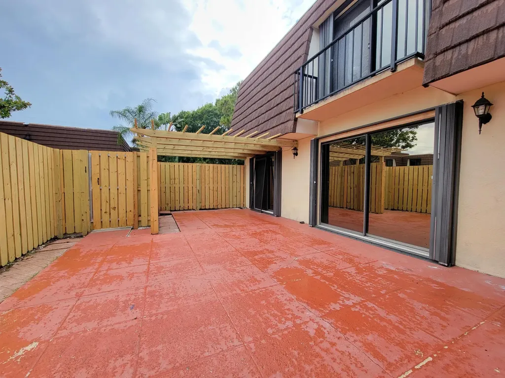 1522 15th Lane Palm Beach Gardens FL 33418