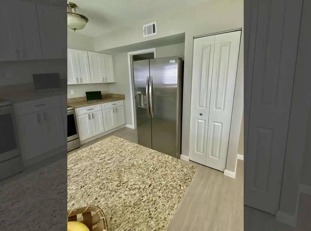 1582 SE Hatfield Court Port St Lucie FL 34952