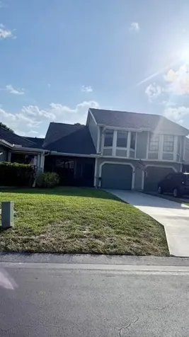 1582 SE Hatfield Court Port St Lucie FL 34952