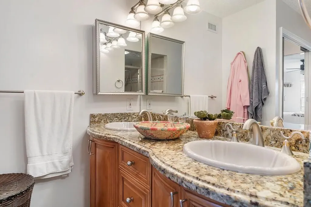 9900 Pineapple Tree Drive Boynton Beach FL 33436