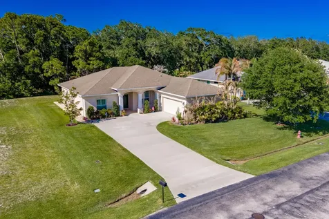 7445 36th Court Vero Beach FL 32967