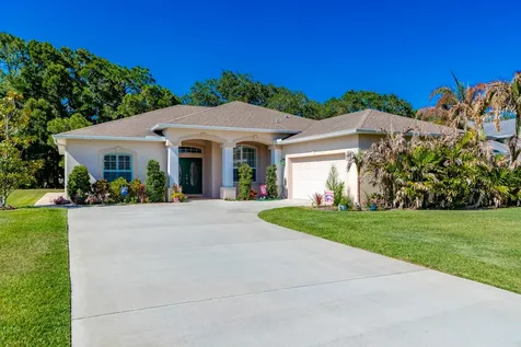 7445 36th Court Vero Beach FL 32967