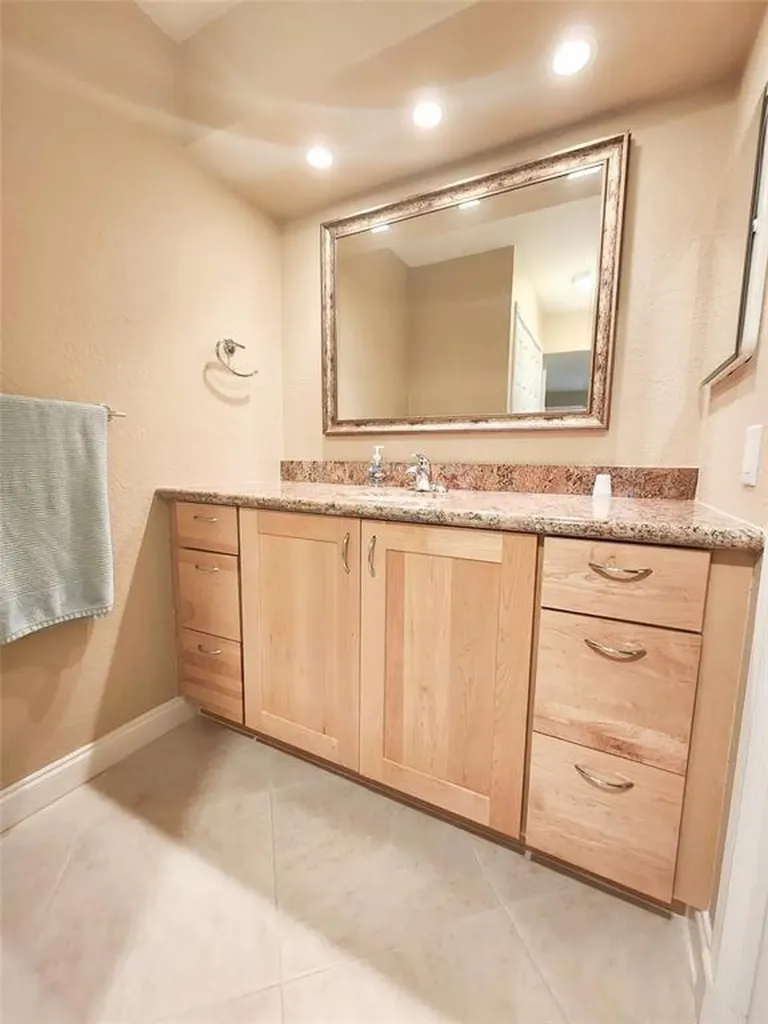6281 Bay Club Drive Fort Lauderdale FL 33308