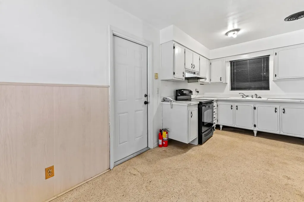 877 Sarazen Drive West Palm Beach FL 33413