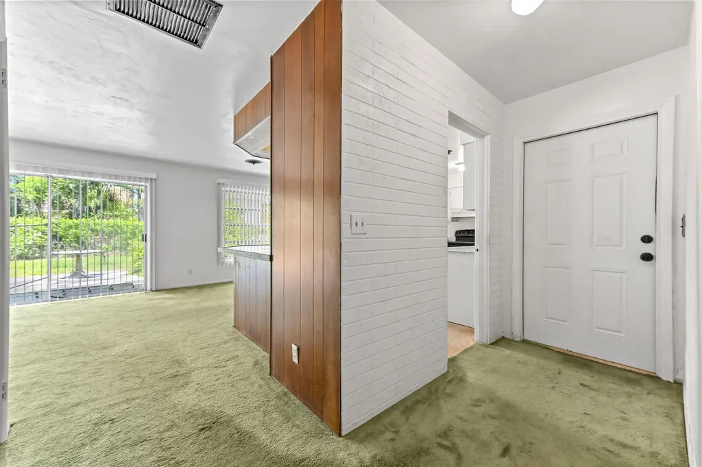 877 Sarazen Drive West Palm Beach FL 33413