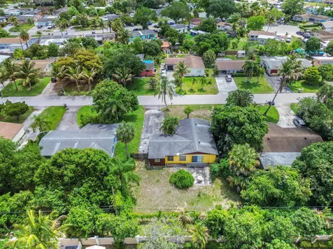 877 Sarazen Drive West Palm Beach FL 33413