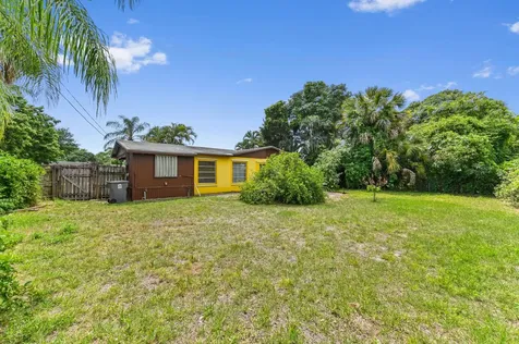 877 Sarazen Drive West Palm Beach FL 33413
