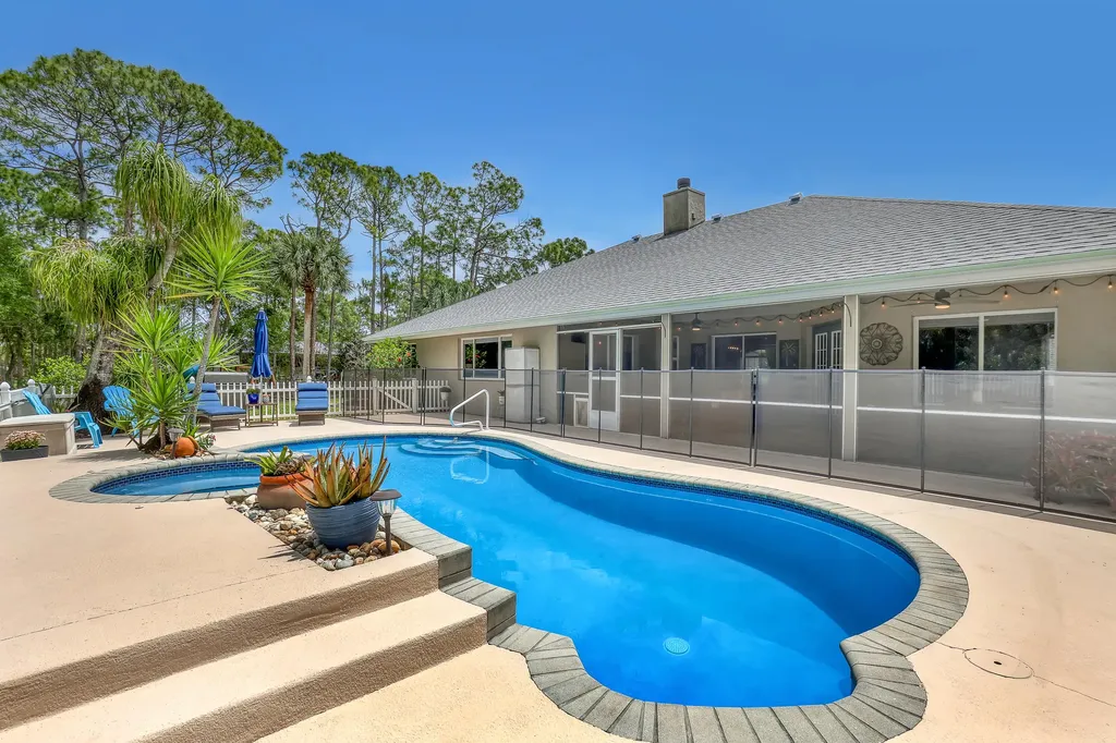 17271 N 88th Road Road N The Acreage FL 33470