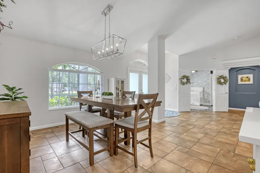 17271 N 88th Road Road N The Acreage FL 33470