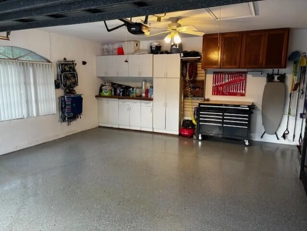 17271 N 88th Road Road N The Acreage FL 33470