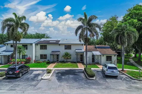 4003 W Woodscape Drive Miramar FL 33023