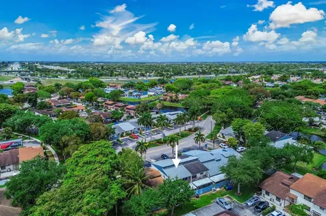 4003 W Woodscape Drive Miramar FL 33023