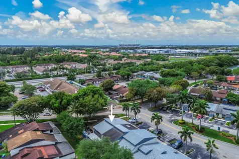 4003 W Woodscape Drive Miramar FL 33023