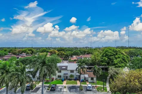4003 W Woodscape Drive Miramar FL 33023
