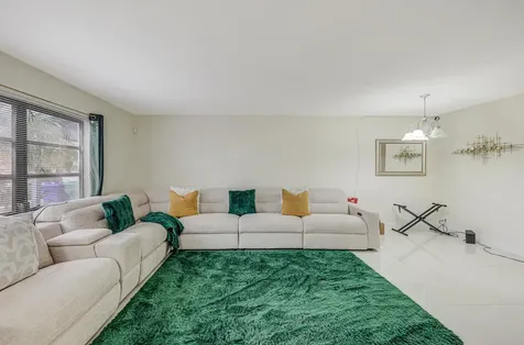 4003 W Woodscape Drive Miramar FL 33023