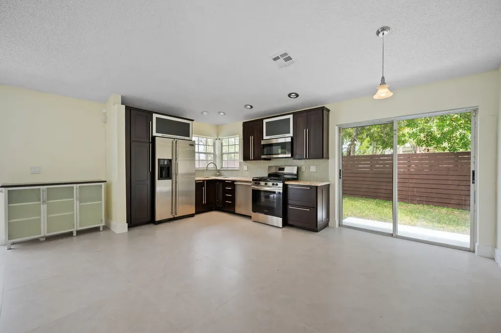 13400 NW 5th Court Plantation FL 33325