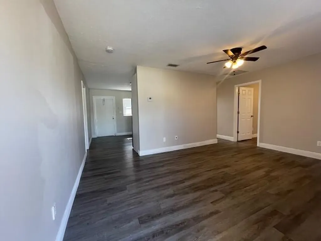 1205 Ave K Fort Pierce FL 34950