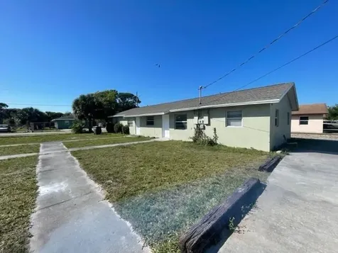 1205 Ave K Fort Pierce FL 34950