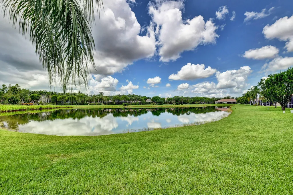 21115 Via Eden Boca Raton FL 33433