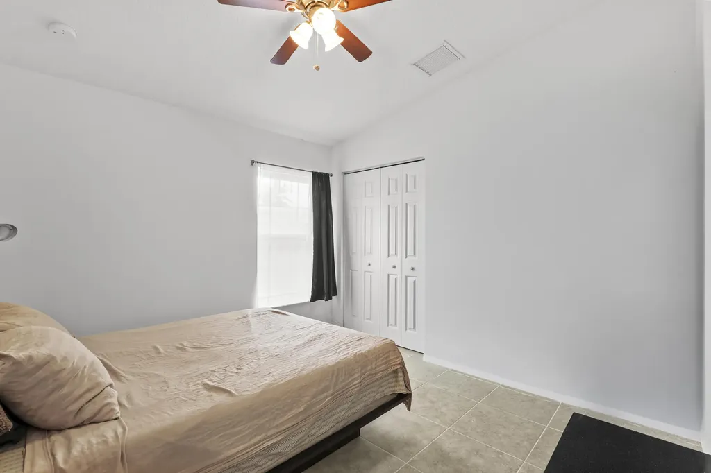 3422 State Street Lake Worth FL 33461