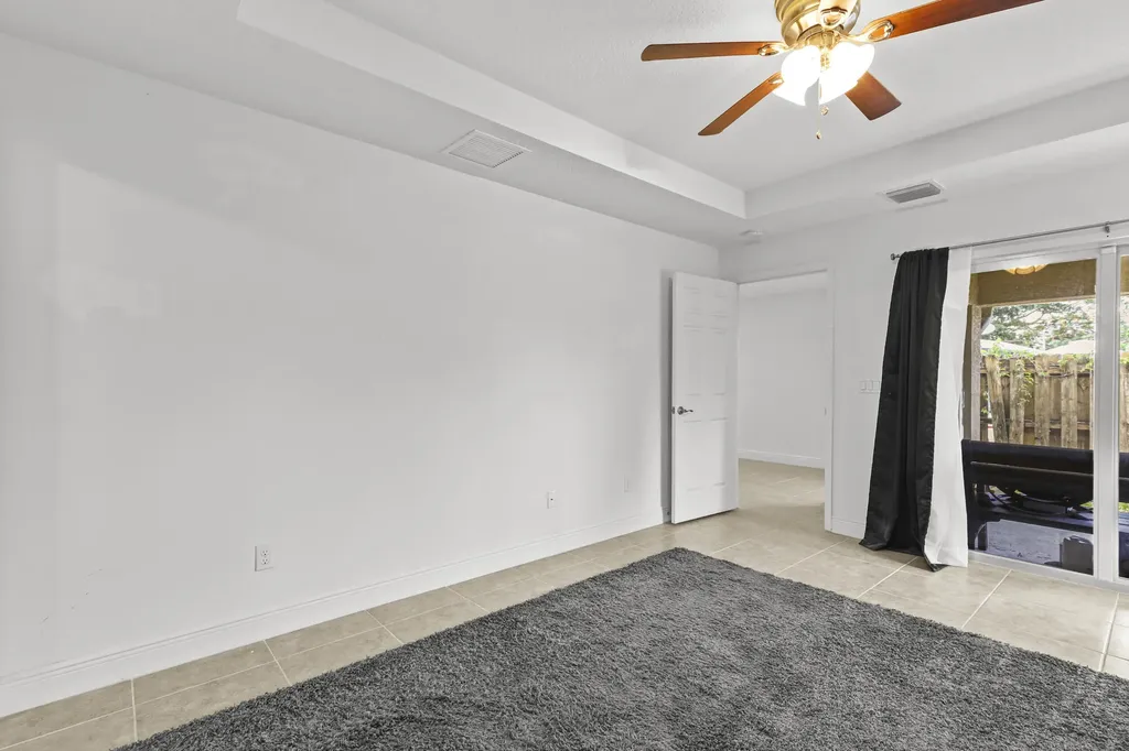 3422 State Street Lake Worth FL 33461