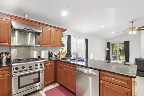 3422 State Street Lake Worth FL 33461