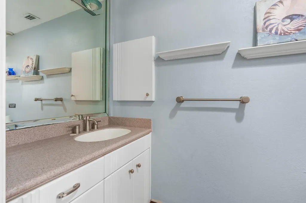101 SE 14th Street Pompano Beach FL 33060