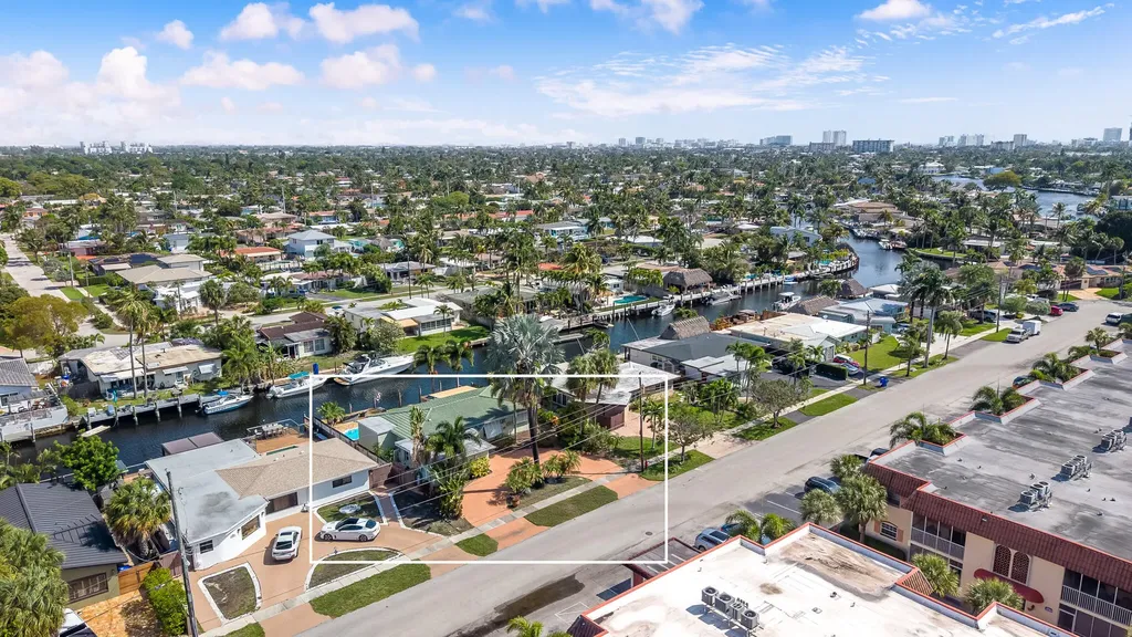 101 SE 14th Street Pompano Beach FL 33060