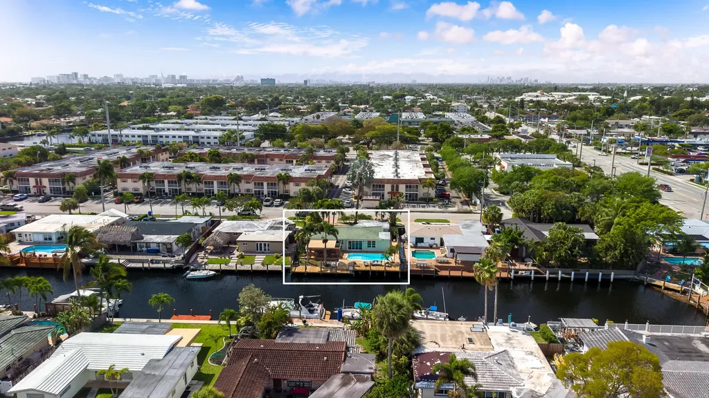 101 SE 14th Street Pompano Beach FL 33060