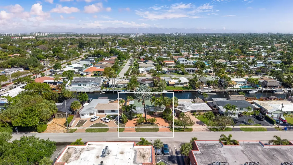 101 SE 14th Street Pompano Beach FL 33060