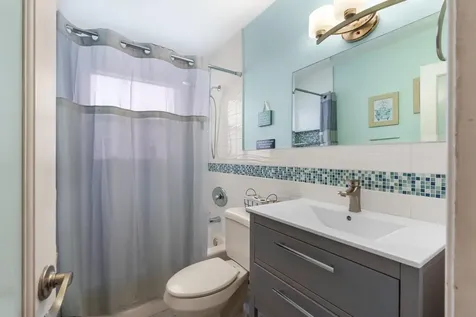 101 SE 14th Street Pompano Beach FL 33060