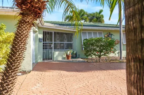 101 SE 14th Street Pompano Beach FL 33060