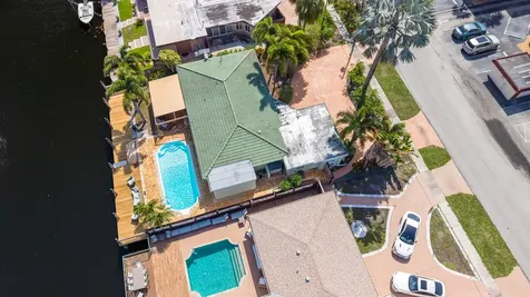 101 SE 14th Street Pompano Beach FL 33060