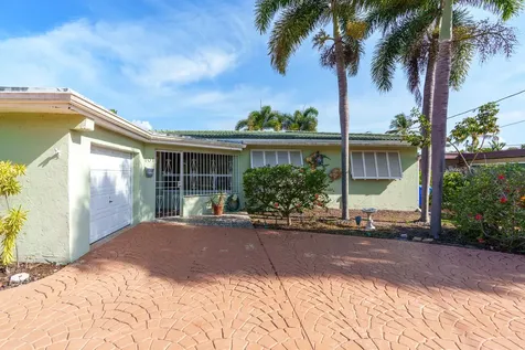 101 SE 14th Street Pompano Beach FL 33060